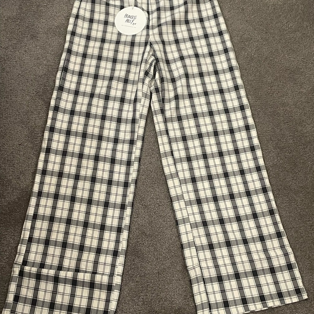 NWT Princess Polly Euros Pants